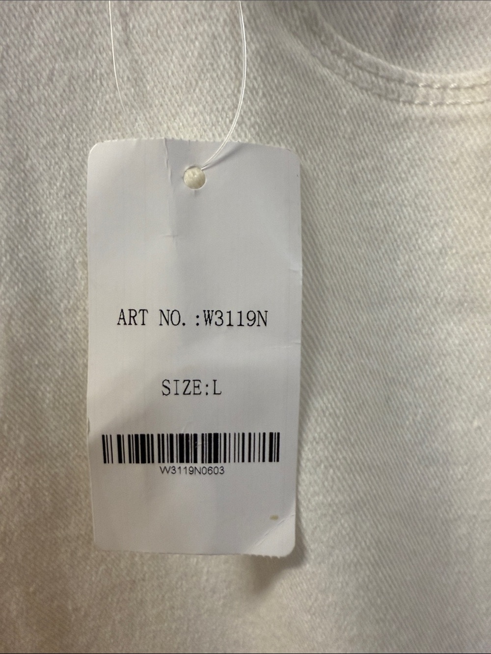 Cropped Off-White Straight Leg Jeans - Picture 3 of 5
